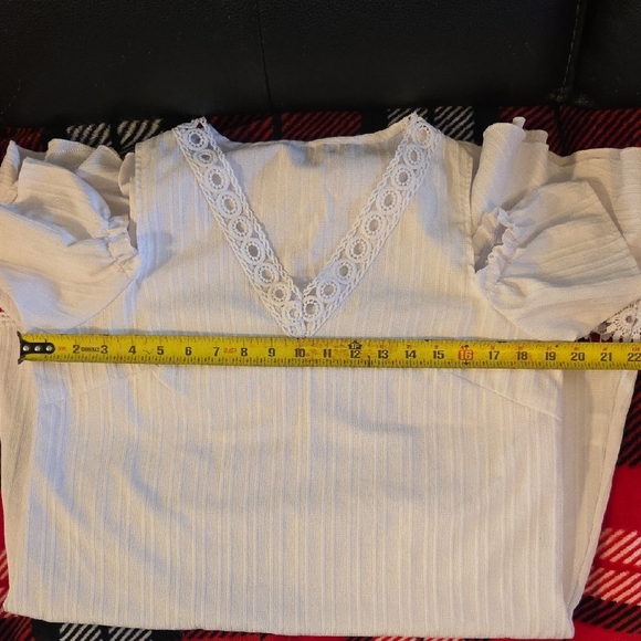 SHEIN White Cold Shoulder Lace Midi Dress - Picture 6 of 6